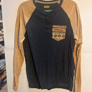 Levi’s Henley Shirt Medium  Two-Tone Long Sleeve  Geometric Pocket  Clean Condit